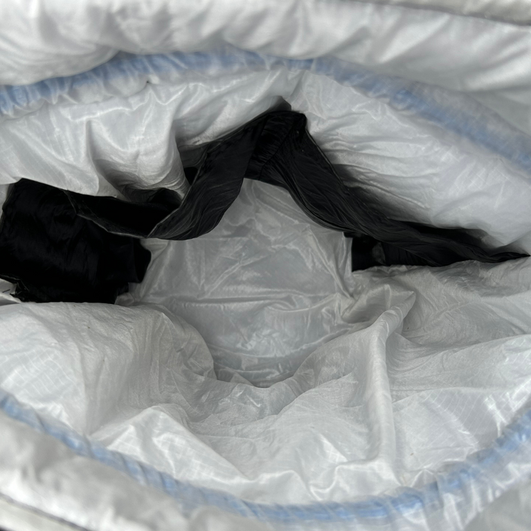 Pouch bag skydive