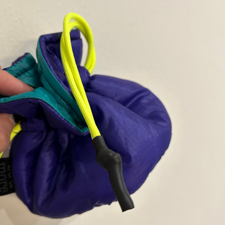 Mini-pouch skydive