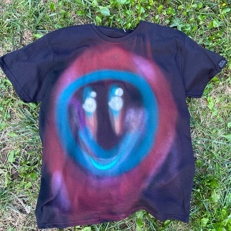 t-shirt street art #8
